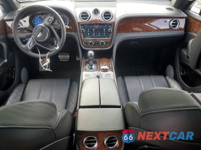 Zdjęcie 8 z 13 samochodu: 2017 BENTLEY BENTAYGA VIN:SJAAC2ZV1HC016001 - miniatura