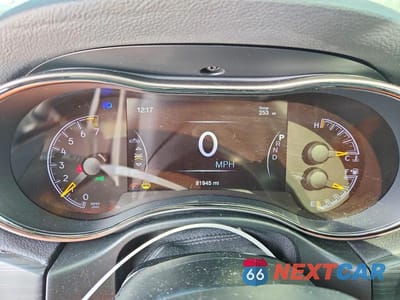 Zdjęcie 9 z 12 samochodu: 2020 JEEP GRAND CHEROKEE LIMITED VIN:1C4RJFBG0LC198003 - miniatura