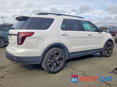 Trzecie zdjęcie samochodu z tyłu: 2014 FORD EXPLORER SPORT VIN:1FM5K8GT2EGB27115 - miniatura