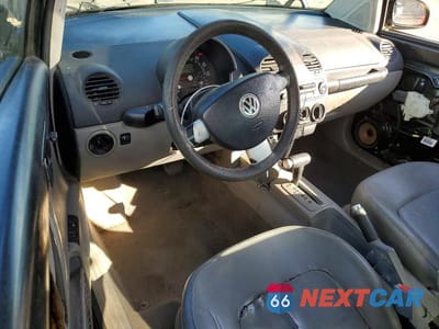 Zdjęcie 8 z 13 samochodu: 2001 VOLKSWAGEN NEW BEETLE GLS VIN:3VWCK21C31M433383 - miniatura