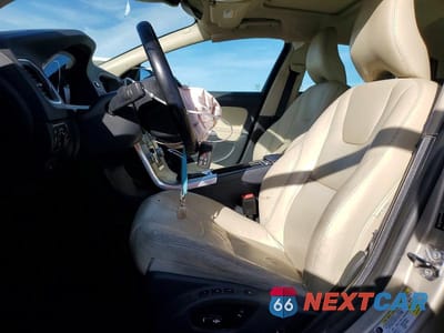 Zdjęcie 7 z 11 samochodu: 2017 VOLVO V60 T5 PREMIER VIN:YV140MEK7H1373054 - miniatura