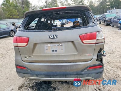 Zdjęcie 6 z 12 samochodu: 2016 KIA SORENTO EX VIN:5XYPH4A17GG186596 - miniatura