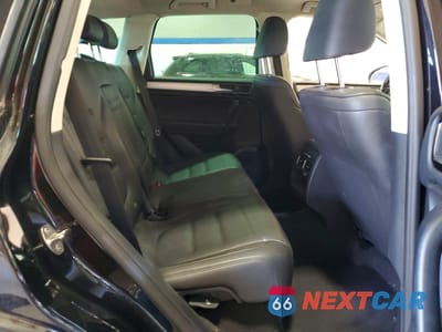 Zdjęcie 11 z 13 samochodu: 2016 VOLKSWAGEN TOUAREG SPORT VIN:WVGEF9BP3GD012239 - miniatura