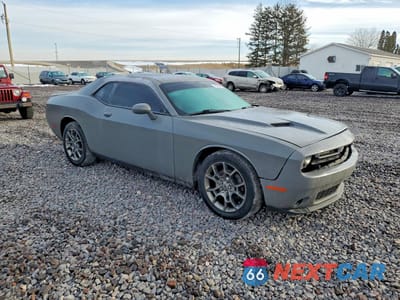Czwarte zdjęcie samochodu z boku: 2017 DODGE CHALLENGER GT VIN:2C3CDZGG2HH641073 - miniatura