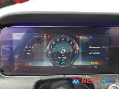 Zdjęcie 9 z 12 samochodu: 2019 MERCEDES-BENZ E AMG 53 4MATIC VIN:WDDZF6BB7KA588005 - miniatura