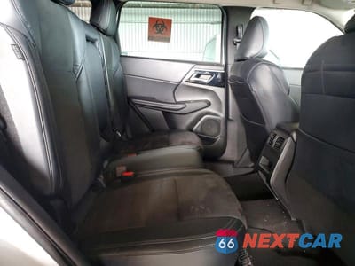 Zdjęcie 11 z 13 samochodu: 2023 MITSUBISHI OUTLANDER SE VIN:JA4J3UA87PZ021998 - miniatura