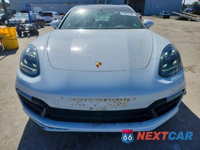 Piąte zdjęcie samochodu w środku: 2020 PORSCHE PANAMERA 4 E-HYBRID VIN:WP0AE2A79LL132495 - miniatura