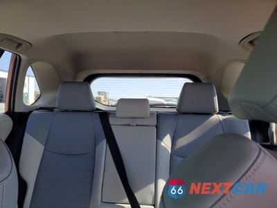 Zdjęcie 10 z 13 samochodu: 2024 TOYOTA RAV4 VIN:JTMB6RFV0RD136889 - miniatura