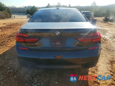 Zdjęcie 6 z 12 samochodu: 2016 BMW 750 XI VIN:WBA7F2C55GG418780 - miniatura