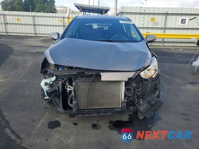 Piąte zdjęcie samochodu w środku: 2013 HYUNDAI ACCENT SE VIN:KMHCU5AEXDU138129 - miniatura