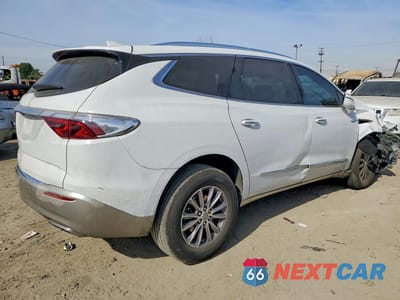 Trzecie zdjęcie samochodu z tyłu: 2022 BUICK ENCLAVE ESSENCE VIN:5GAERBKW6NJ181083 - miniatura