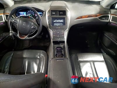 Zdjęcie 8 z 12 samochodu: 2014 LINCOLN MKZ HYBRID VIN:3LN6L2LU1ER817895 - miniatura