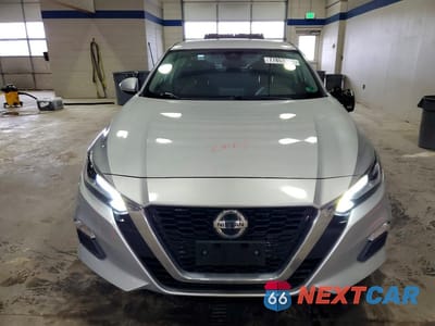 Piąte zdjęcie samochodu w środku: 2022 NISSAN ALTIMA SV VIN:1N4BL4DV9NN395468 - miniatura