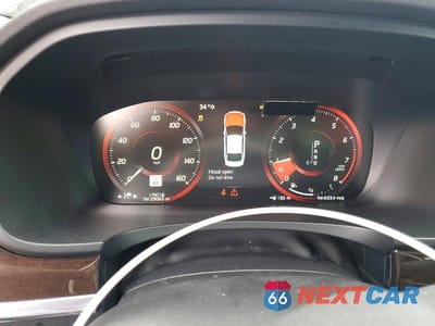 Zdjęcie 9 z 12 samochodu: 2018 VOLVO S90 T5 MOMENTUM VIN:LVY982MK7JP015958 - miniatura