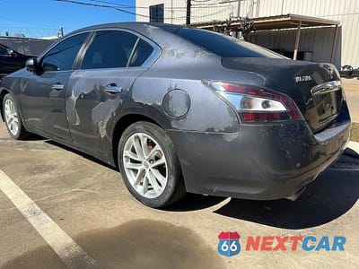 Trzecie zdjęcie samochodu z tyłu: 2012 NISSAN MAXIMA S VIN:1N4AA5AP6CC821879 - miniatura