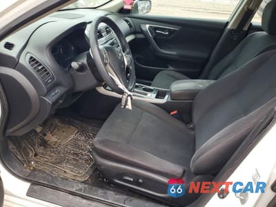 Zdjęcie 7 z 12 samochodu: 2014 NISS ALTIMA 2.5 VIN:1N4AL3AP0EC405716 - miniatura