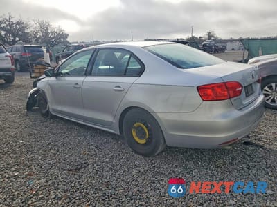 Drugie zdjęcie samochodu z przodu: 2014 VOLKSWAGEN JETTA BASE VIN:3VW2K7AJ0EM254716 - miniatura