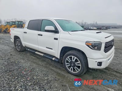 Czwarte zdjęcie samochodu z boku: 2020 TOYOTA TUNDRA SR5 VIN:5TFDY5F17LX899443 - miniatura