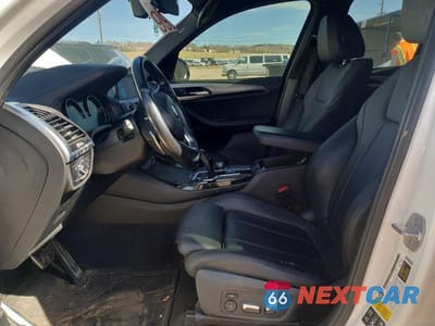 Zdjęcie 7 z 11 samochodu: 2018 BMW X3 XDRIVEM40I VIN:5UXTS3C54J0Y97680 - miniatura