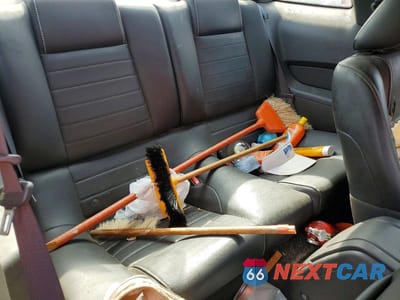 Zdjęcie 10 z 11 samochodu: 2010 FORD MUSTANG VIN:1ZVBP8AN7A5118819 - miniatura