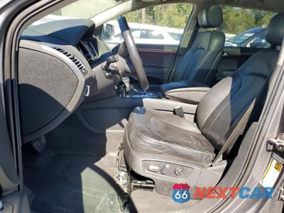 Zdjęcie 7 z 13 samochodu: 2013 AUDI Q7 PREMIUM PLUS VIN:WA1LGAFE1DD003435 - miniatura