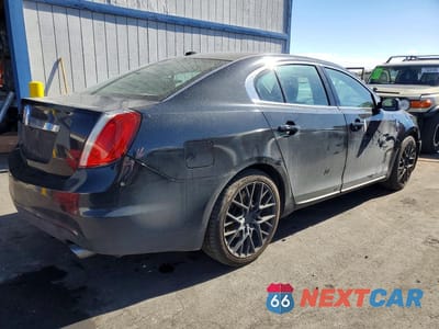 Trzecie zdjęcie samochodu z tyłu: 2011 LINCOLN MKS VIN:1LNHL9FT2BG607412 - miniatura