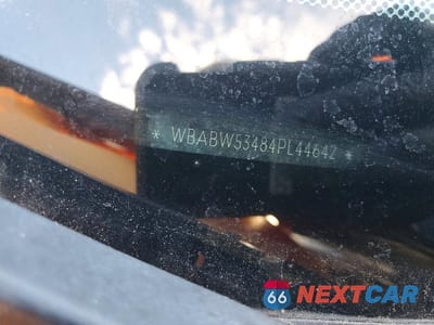 Zdjęcie 13 z 13 samochodu: 2004 BMW 330 CI VIN:WBABW53484PL44642 - miniatura