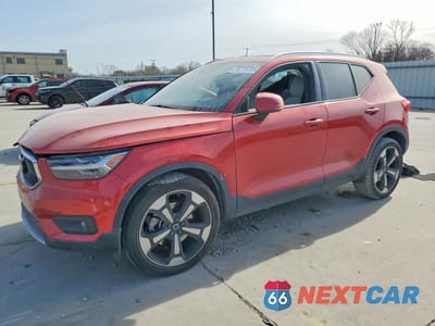 2021 VOLVO XC40 T5 MOMENTUM YV4162UK8M2419697 - główne zdjęcie licytacji z USA - miniatura