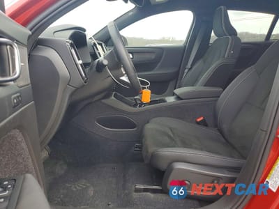 Zdjęcie 7 z 14 samochodu: 2023 VOLVO C40 RECHARGE ULTIMATE VIN:YV4ED3GM3P2058927 - miniatura