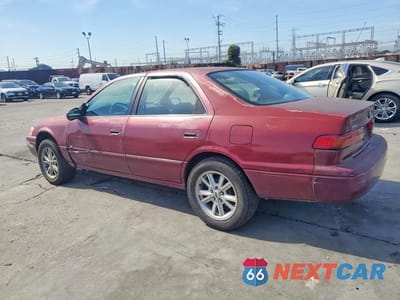 Drugie zdjęcie samochodu z przodu: 1998 TOYOTA CAMRY CE VIN:4T1BG22K0WU373258 - miniatura