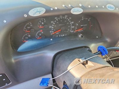 Zdjęcie 9 z 13 samochodu: 1999 FORD F450 SUPER DUTY VIN:1FDXF46F2XEA89112 - miniatura