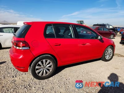 Trzecie zdjęcie samochodu z tyłu: 2014 VOLKSWAGEN GOLF VIN:WVWDB7AJ7EW005566 - miniatura