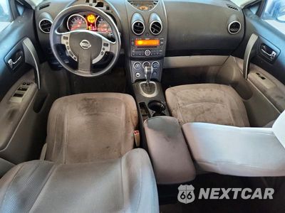 Zdjęcie 8 z 12 samochodu: 2010 NISSAN ROGUE S VIN:JN8AS5MTXAW021781 - miniatura