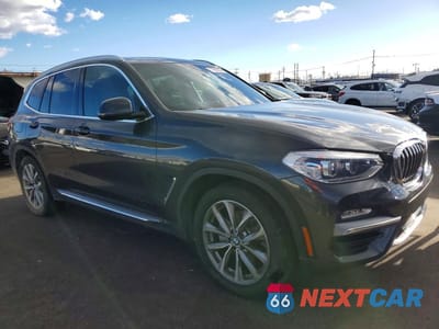 Czwarte zdjęcie samochodu z boku: 2019 BMW X3 XDRIVE30I VIN:5UXTR9C54KLR08322 - miniatura
