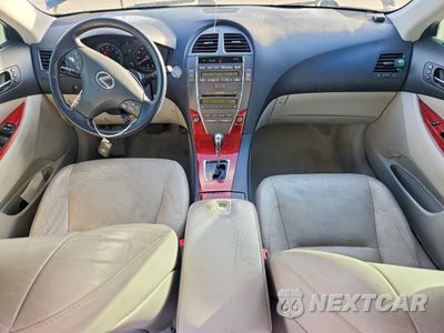 Zdjęcie 8 z 13 samochodu: 2009 LEXUS ES 350 VIN:JTHBJ46G592312512 - miniatura