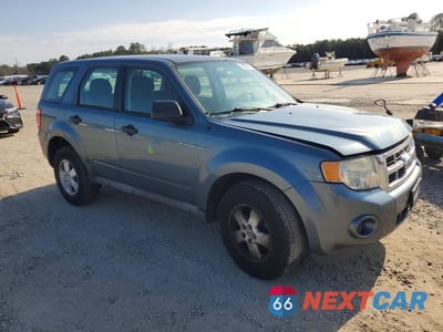 Czwarte zdjęcie samochodu z boku: 2011 FORD ESCAPE XLS VIN:1FMCU9C77BKC35044 - miniatura