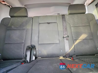 Zdjęcie 10 z 12 samochodu: 2020 CHEVROLET TAHOE C1500 LS VIN:1GNSCAKC3LR300684 - miniatura