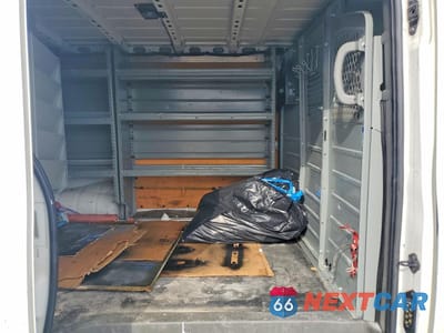 Zdjęcie 11 z 14 samochodu: 2018 NISSAN NV2500 UTILITY / SERVICE VAN VIN:1N6AF0KY9JN813425 - miniatura