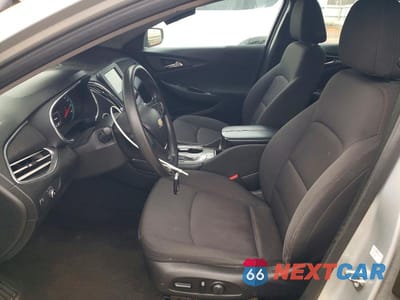 Zdjęcie 7 z 12 samochodu: 2018 CHEVROLET MALIBU LT VIN:1G1ZD5ST3JF145475 - miniatura