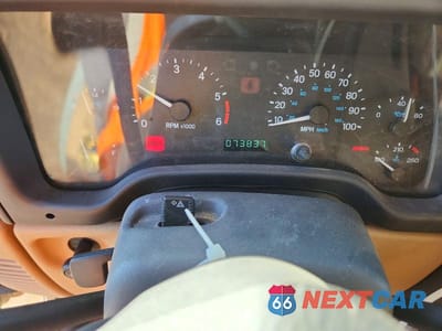 Zdjęcie 9 z 13 samochodu: 1999 JEEP WRANGLER / TJ SPORT VIN:1J4FY19S0XP407289 - miniatura