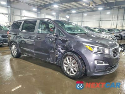 Czwarte zdjęcie samochodu z boku: 2021 KIA SEDONA EX VIN:KNDMB5C13M6674174 - miniatura