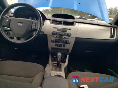Zdjęcie 8 z 12 samochodu: 2010 FORD FOCUS SES VIN:1FAHP3GN2AW164856 - miniatura