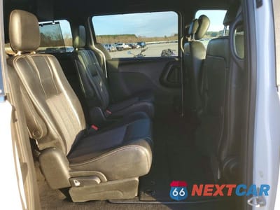 Zdjęcie 11 z 13 samochodu: 2014 CHRYSLER TOWN & COUNTRY S VIN:2C4RC1HG3ER109054 - miniatura