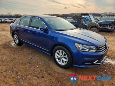 Czwarte zdjęcie samochodu z boku: 2017 VOLKSWAGEN PASSAT S VIN:1VWAT7A34HC074722 - miniatura