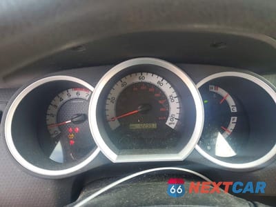 Zdjęcie 9 z 11 samochodu: 2015 TOYOTA TACOMA VIN:5TFTX4CN1FX065642 - miniatura