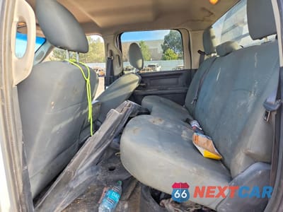 Zdjęcie 10 z 14 samochodu: 2015 RAM 4500 VIN:3C7WRLFL6FG517099 - miniatura