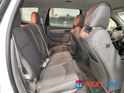 Zdjęcie 11 z 14 samochodu: 2017 CHEVROLET TRAVERSE LS VIN:1GNKVFKD5HJ100587 - miniatura