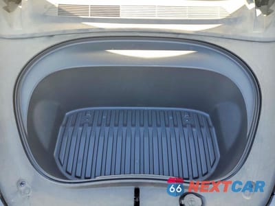 Zdjęcie 11 z 11 samochodu: 2025 TESLA MODEL 3 VIN:5YJ3E1EA1SF908208 - miniatura