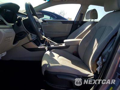 Zdjęcie 7 z 12 samochodu: 2017 HYUNDAI SONATA SE VIN:5NPE24AF1HH530633 - miniatura