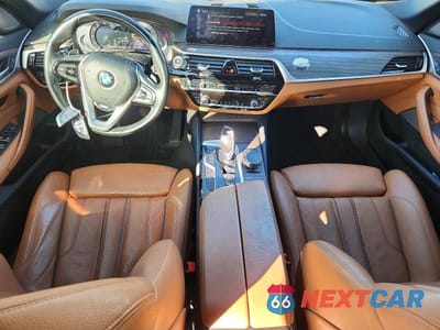 Zdjęcie 8 z 11 samochodu: 2018 BMW 530XE VIN:WBAJB1C5XJB084021 - miniatura
